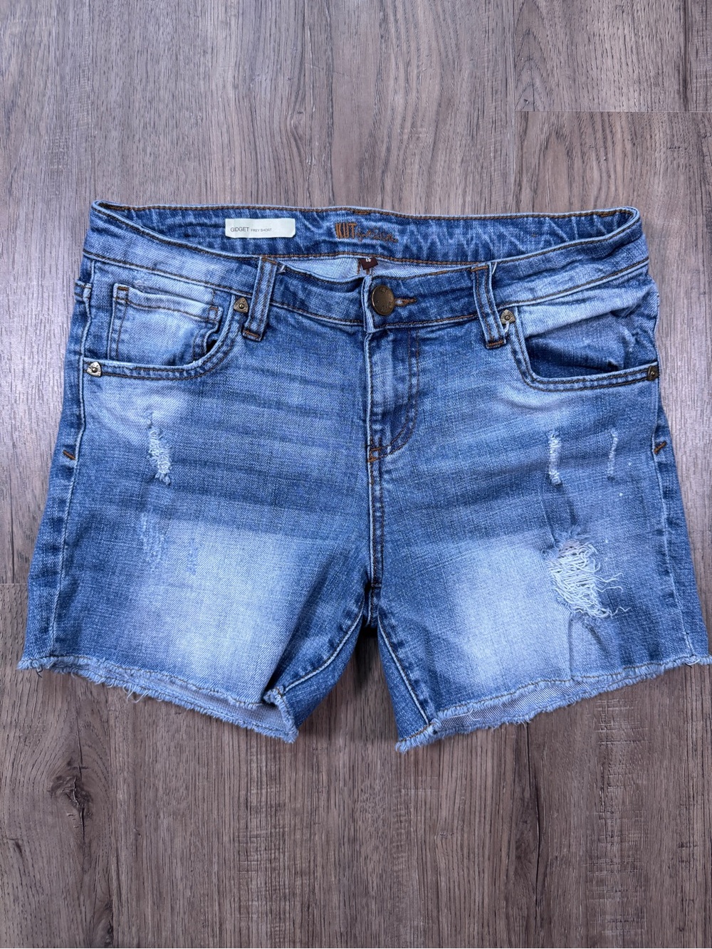 Kut from the Kloth Gidget Frey Short Denim Shorts Medium Wash Distressed Sz 4